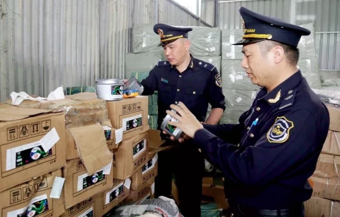 Prime Minister calls for extra efforts to repel counterfeit goods